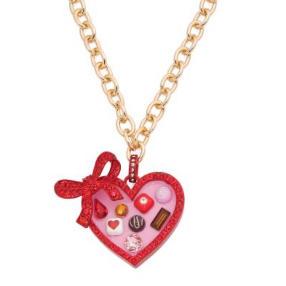 Betsey Johnson candy necklace valentine